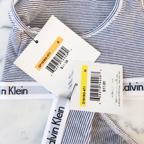 SOLD Calvin Klein Underwear Set - Picture 3 of 3