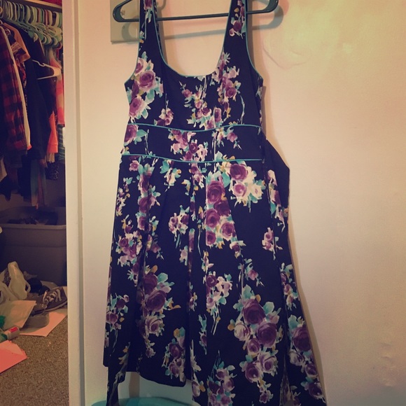 Spring/summer dress - Picture 1 of 1