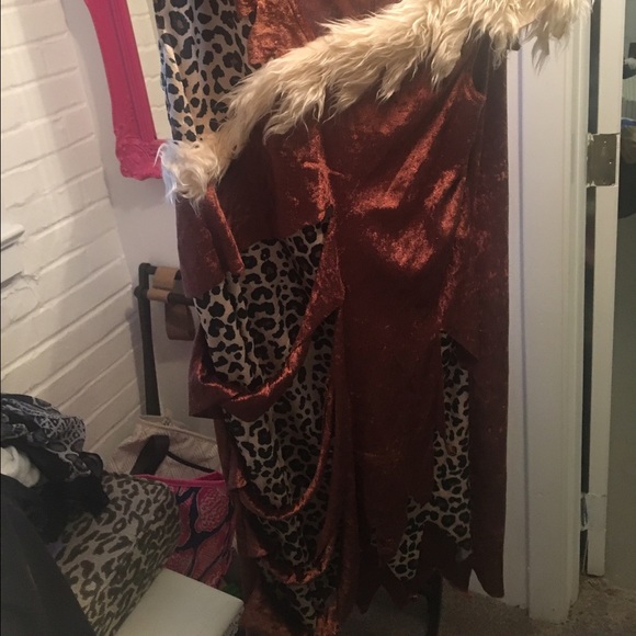 Viking/ cave man costume - Picture 2 of 2