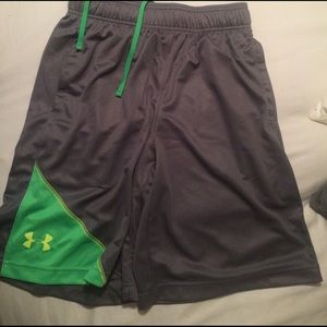 Men's UnderArmor shorts