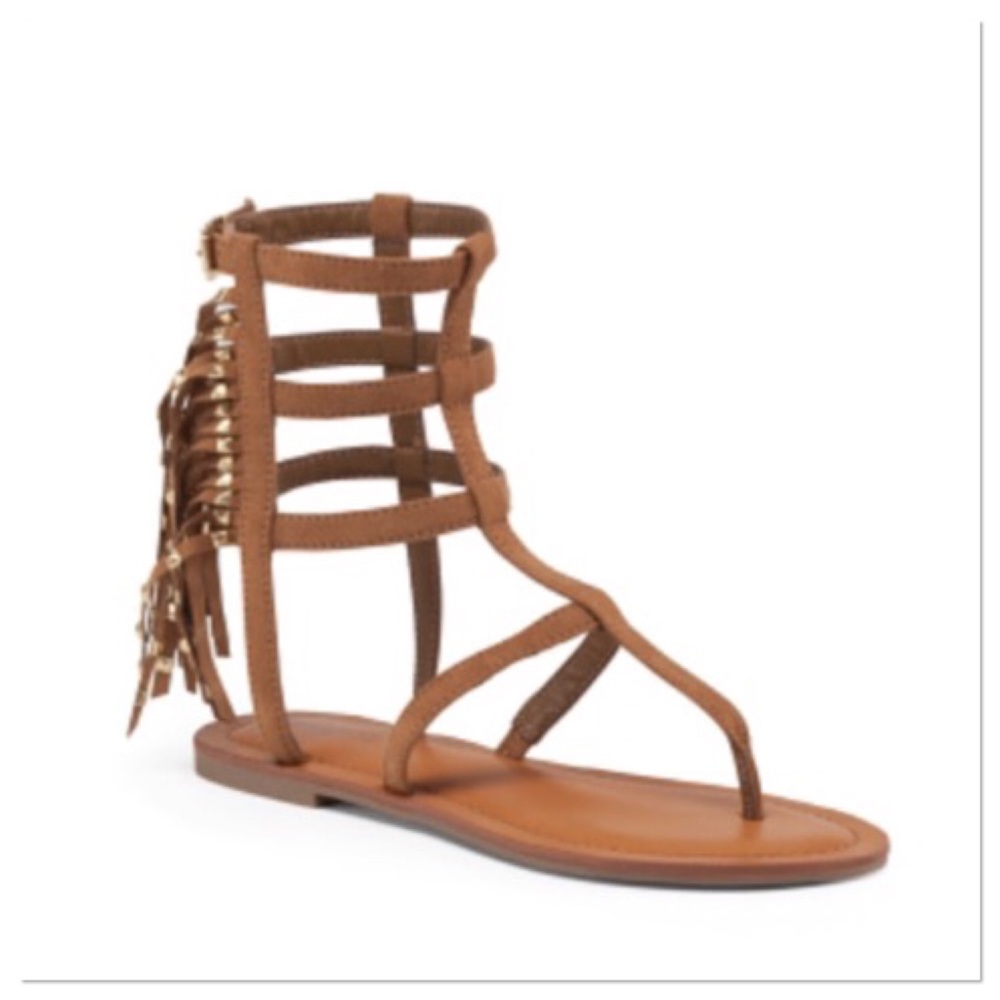 🌺HP🌺 Flat Thong Gladiator Sandals With Fringe