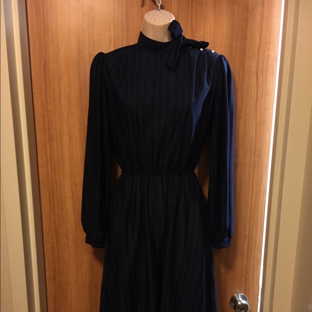 Beautiful Navy Vintage Dress