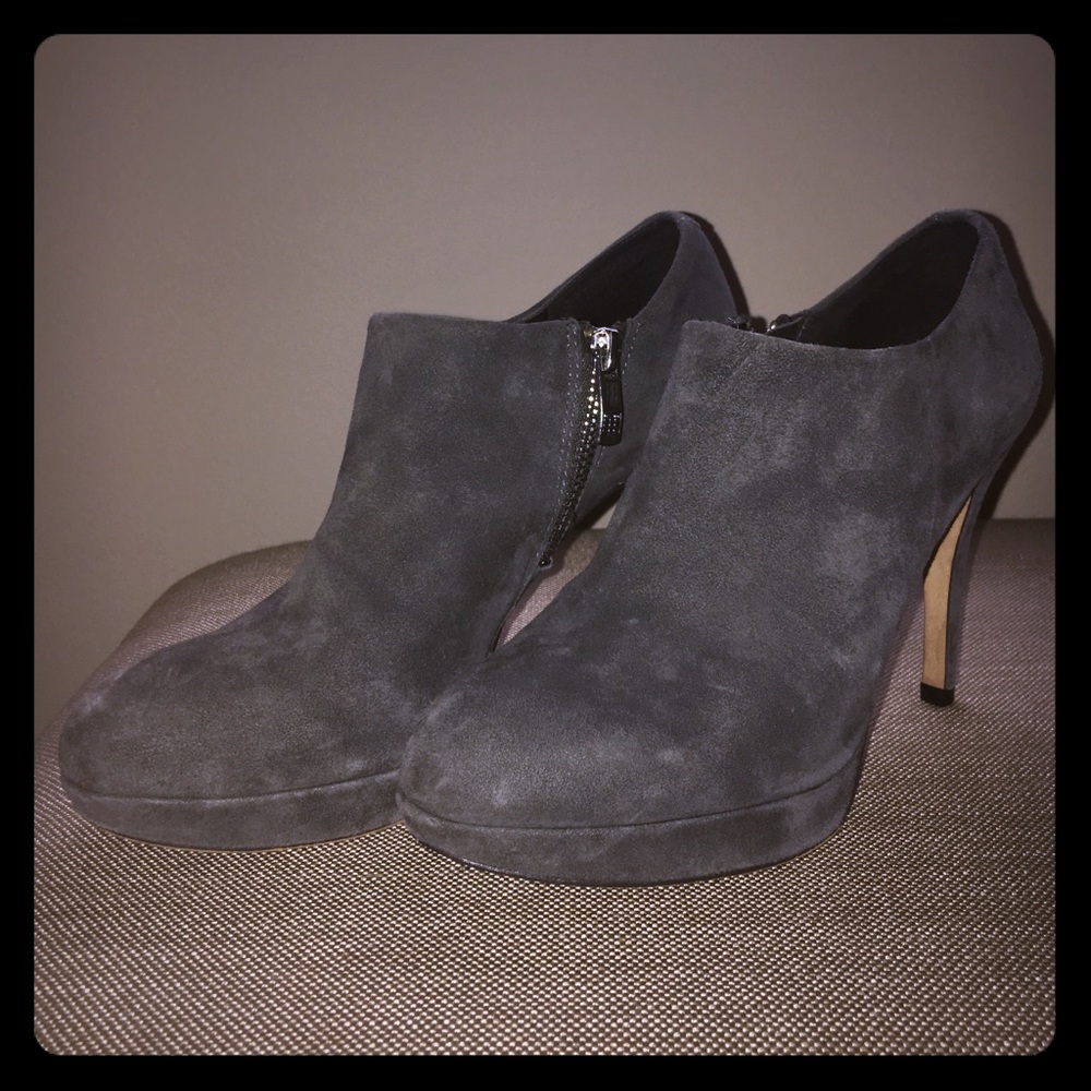 Vince Camuto Elvin Booties