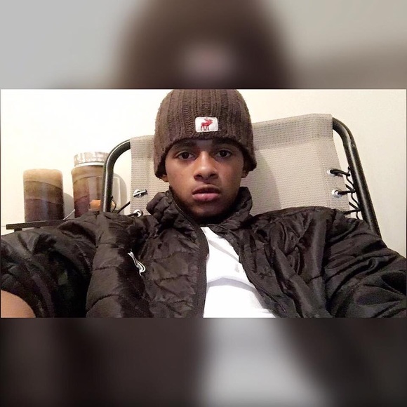 Meet your Posher, Mark - Picture 1 of 1