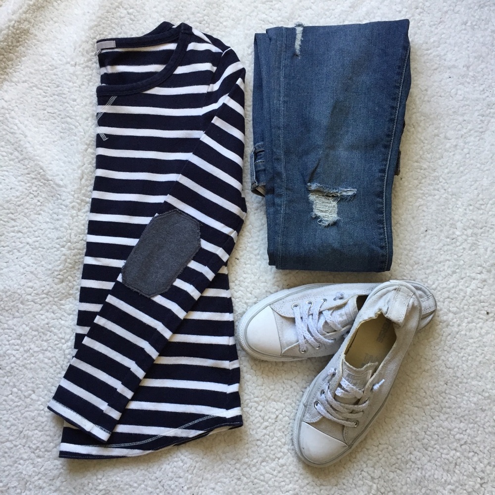 Gap long sleeve T