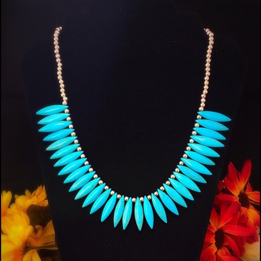 Blue Howlite Silvertone Necklace (18 in)