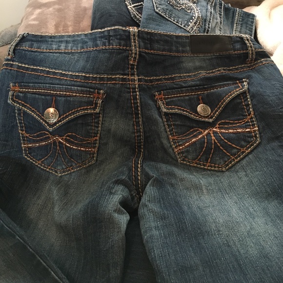 Jeans - Picture 2 of 2