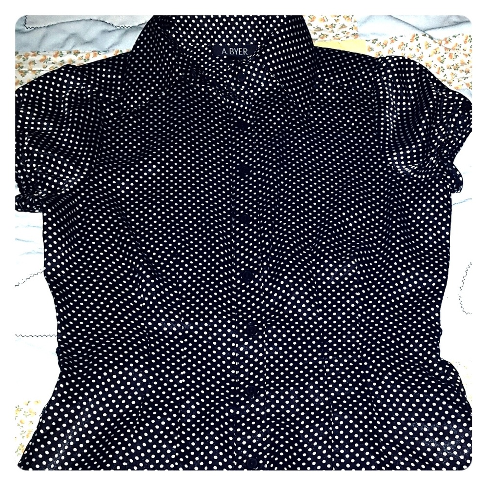 🌟STUNNING🌟🌸NWT🌸AMY BYER TOP❣💎