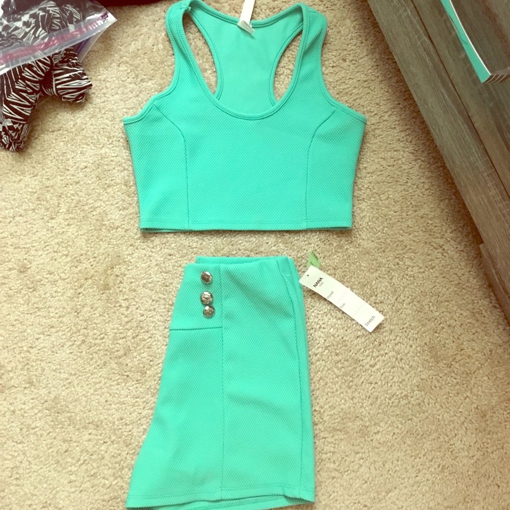 MATCHING MINT COLOR TOP&BOTTOM WITH TAGS😎
