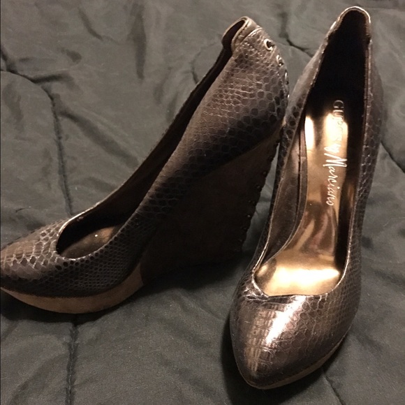 Wedges - Picture 2 of 3