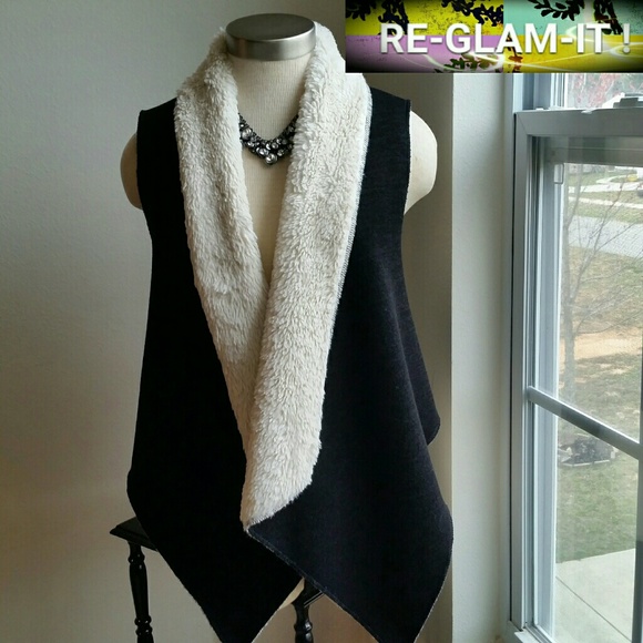 KAREN KANE .NEW LISTING.STUNNING FAUX FUR . - Picture 2 of 7