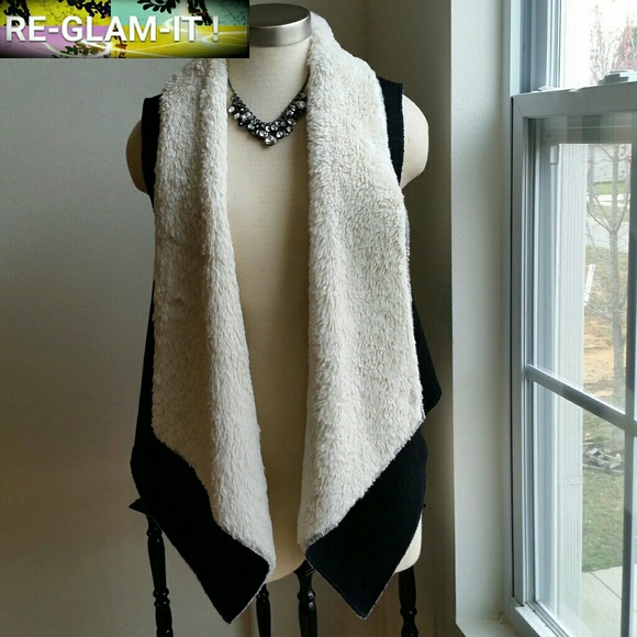 KAREN KANE .NEW LISTING.STUNNING FAUX FUR . - Picture 3 of 7