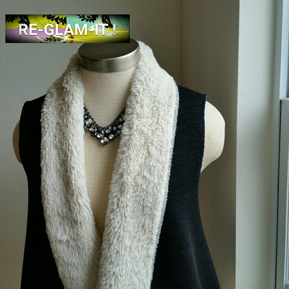 KAREN KANE .NEW LISTING.STUNNING FAUX FUR . - Picture 5 of 7