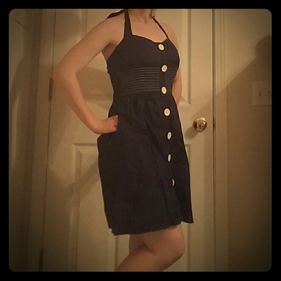 Vintage-inspired Summer halter dress- Navy - Picture 3 of 7