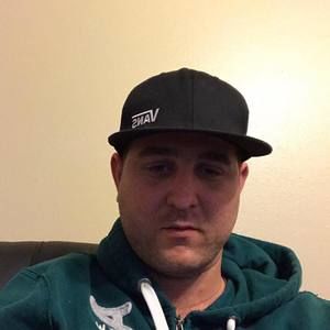 Meet your Posher, Luis miguel