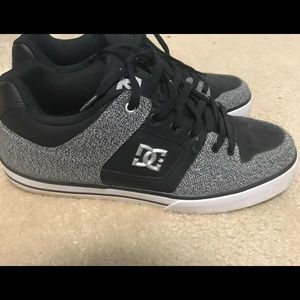 D.C. Shoes sz 12