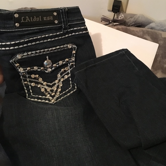 Dark jeans - Picture 2 of 2