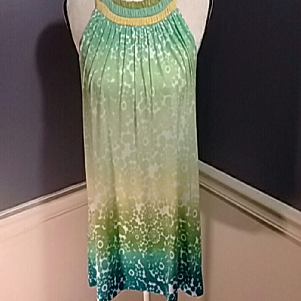 Axcess Liz Claiborne Halter Top