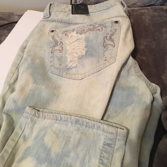Light wash jeans - Picture 3 of 3