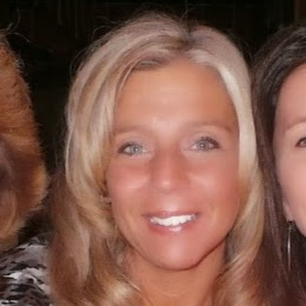 Meet your Posher, Gina