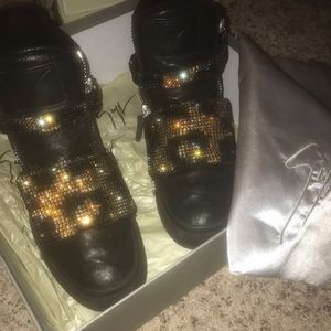 Great sneakers