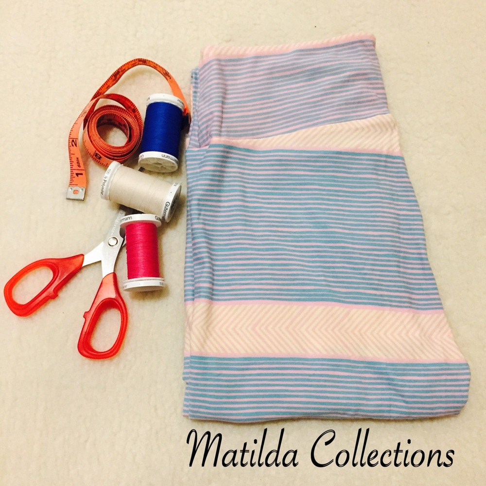 LulaRoe Pastel Horizontal Stripes OS leggings