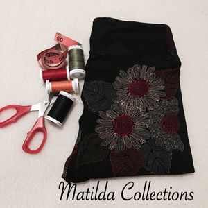 LulaRoe Black with Mosaic Flower OS Leggings