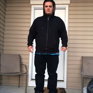 Meet your Posher, Cameron