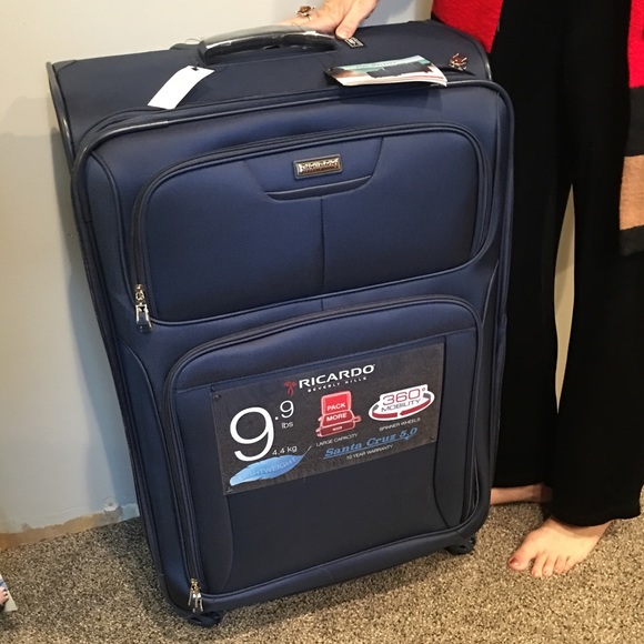 Navy Ricard ltwt 29" upright spinner luggage - Picture 2 of 4