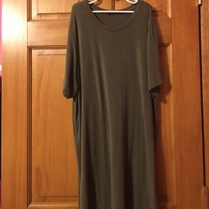 Green Brandy Melville T shirt dress