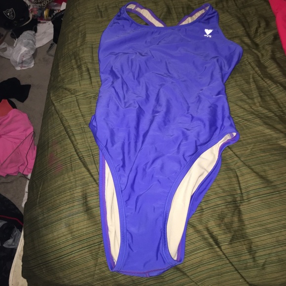 Lifeguard and regular wear swimsuits - Picture 2 of 4