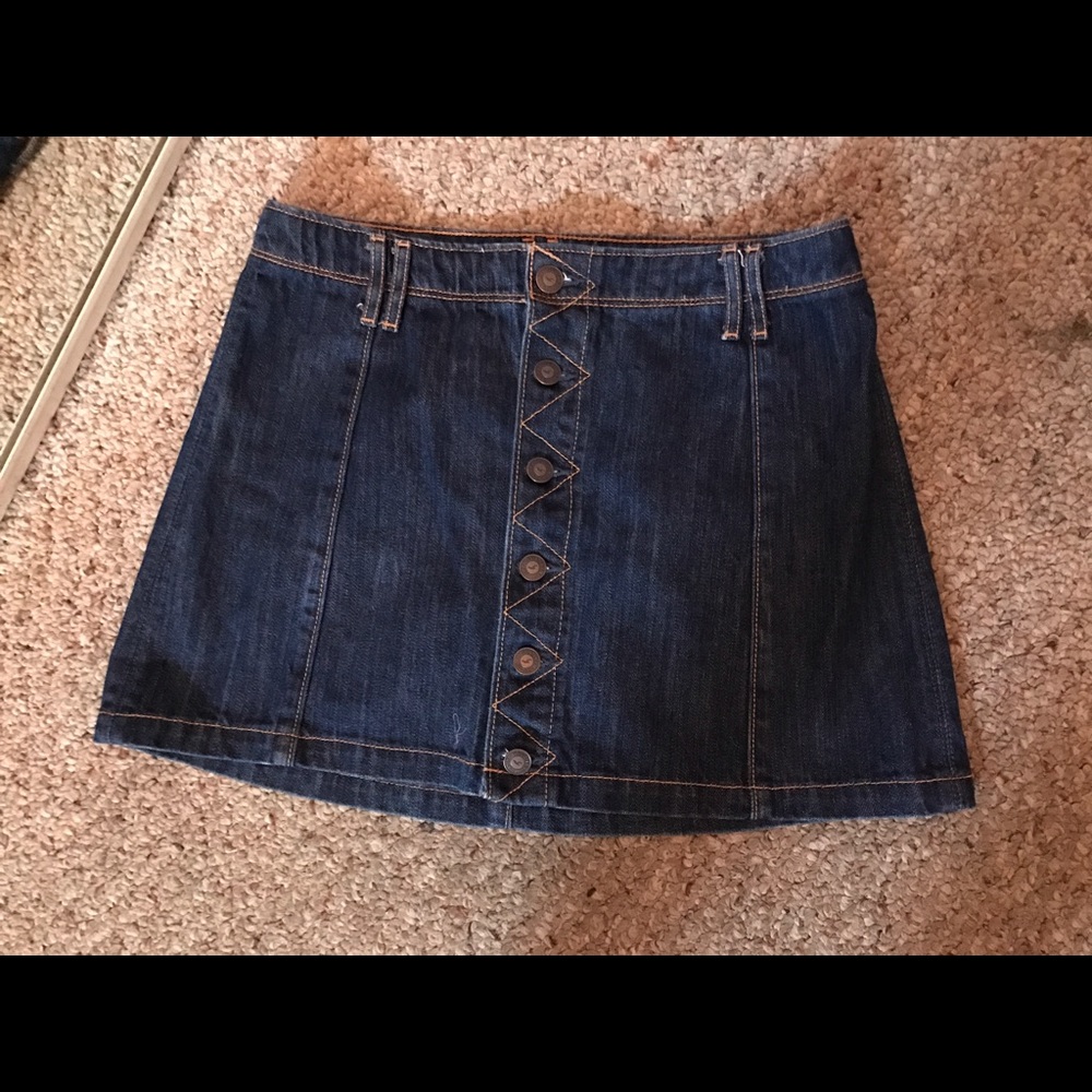 HOLLISTER JEAN SKIRT