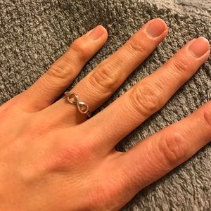 Infinity ring!! 925 silver