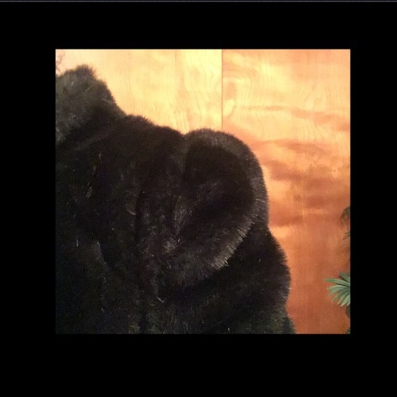 VINTAGE JORDACHE  Black Fur Coat - Picture 7 of 9
