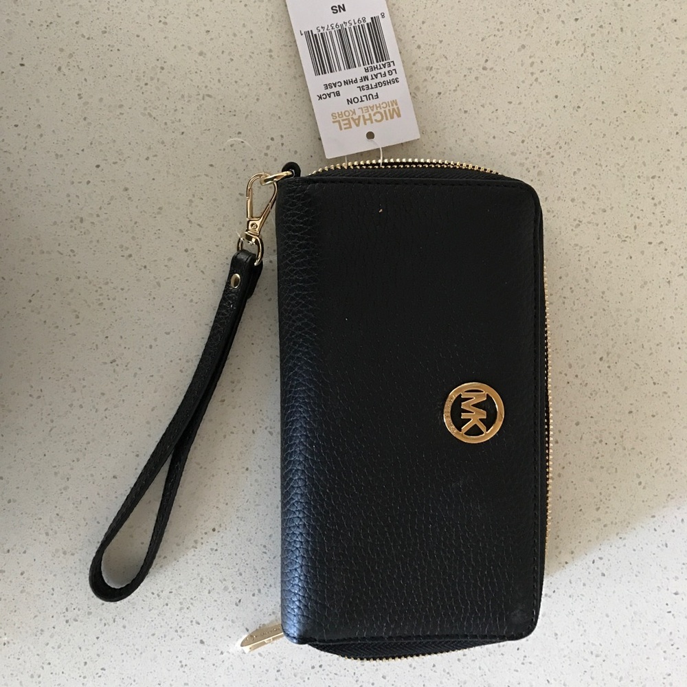 Michael Kors wallet NWT