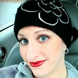 Meet your Posher, Lori