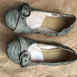 Chole Green snakeskin