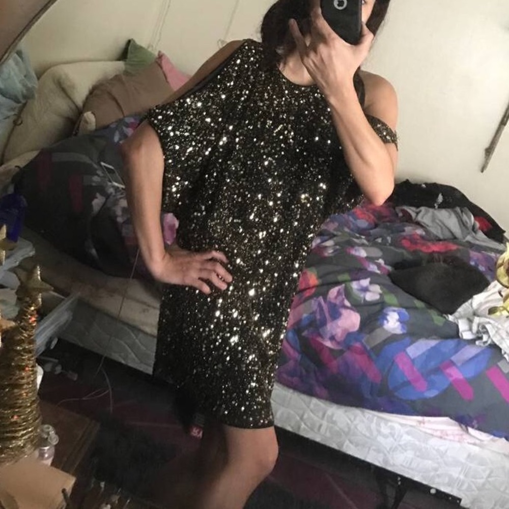 Little Black Dress: Aidan Mattox Black Sequins sz6