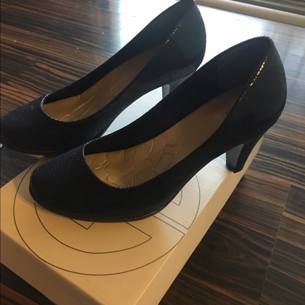 Gianni bernini black heels