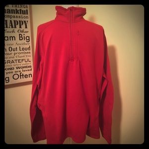 Patagonia pullover- cardinal red!