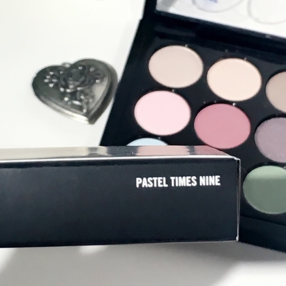 🌟MAC Pastel Times Nine Eyeshadow Palette - Picture 4 of 5