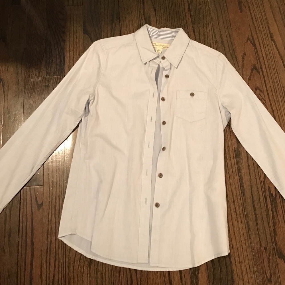 Ladies dress shirt