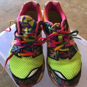 Asics Noosa Tri8 running shoes