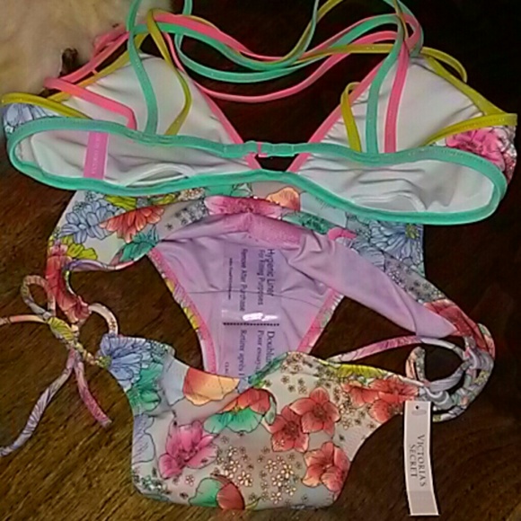 🌴 Victoria's Secret Padded Swim Set Bikini - Picture 7 of 7