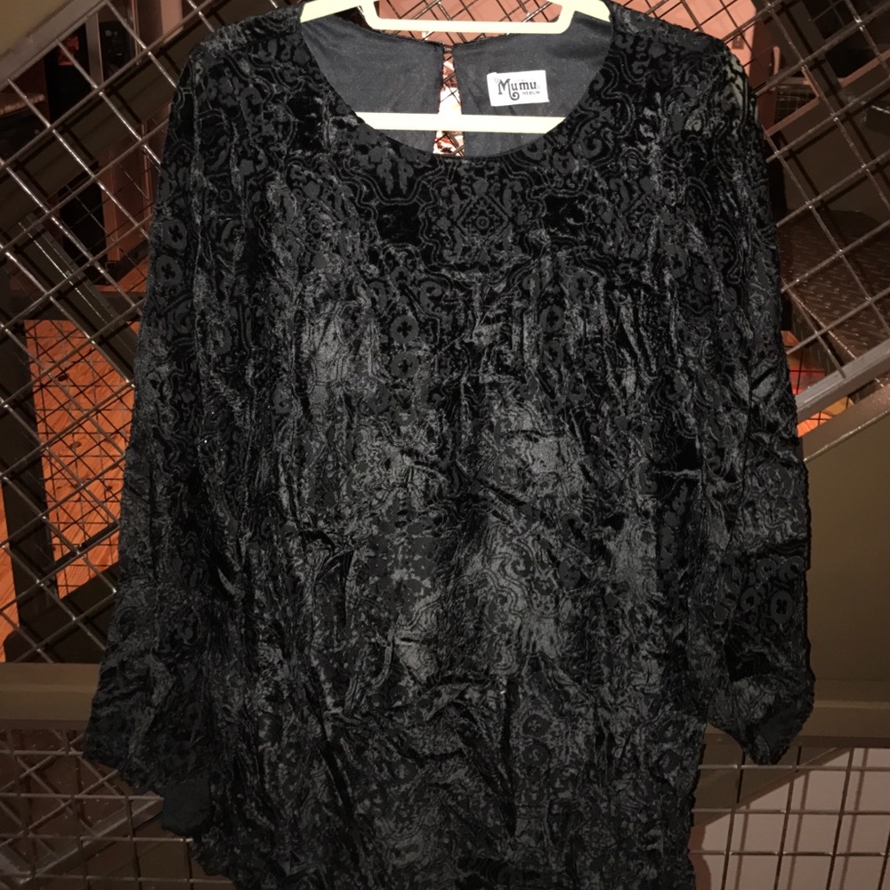 Show Me Your Mumu -Knockout Dress w/ wide sleeves.