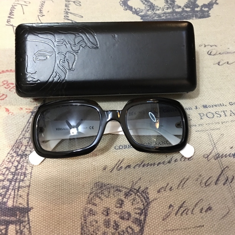 Versace Sunglasses 4077, Black/White Size 51