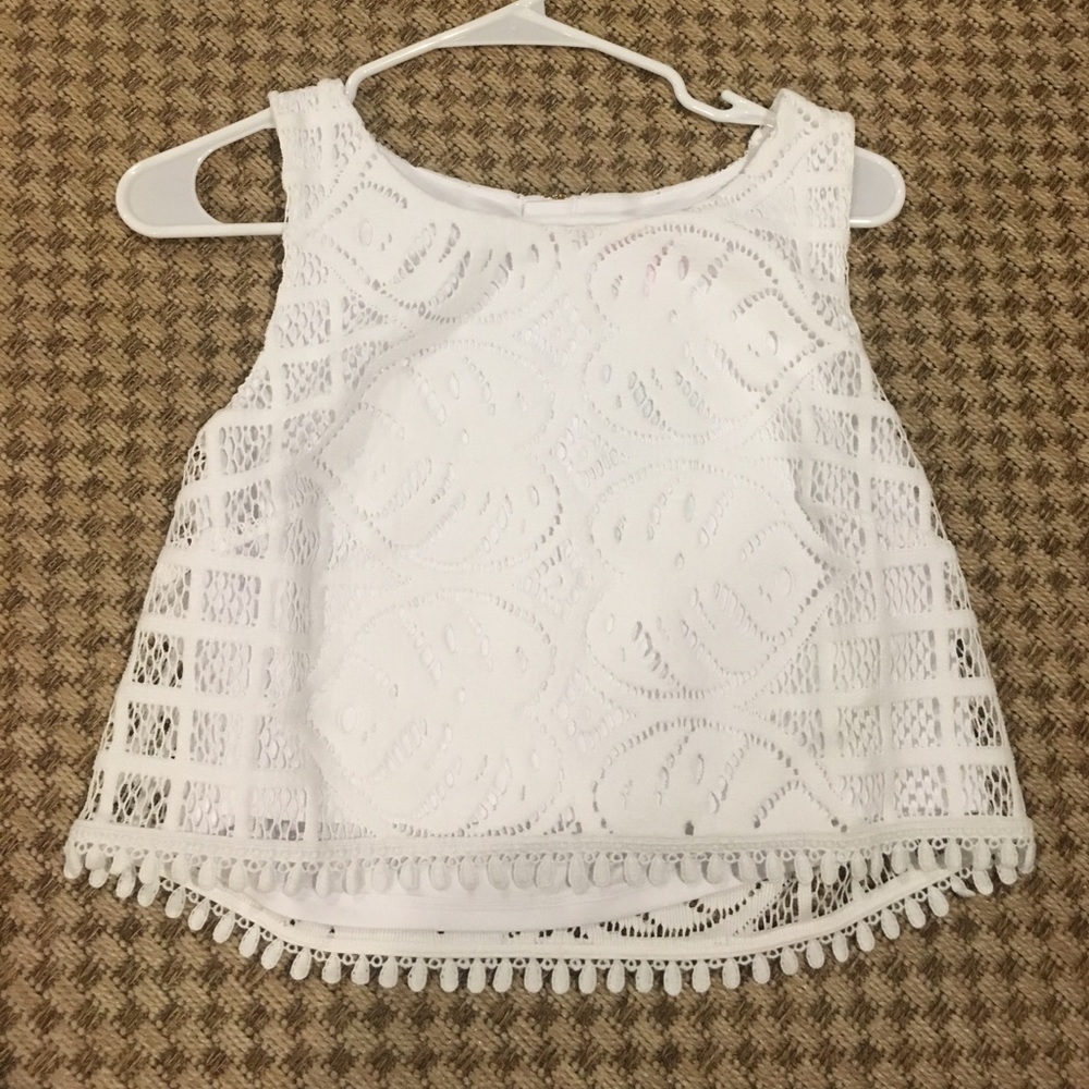 Lilly Pulitzer White lace crop top size M