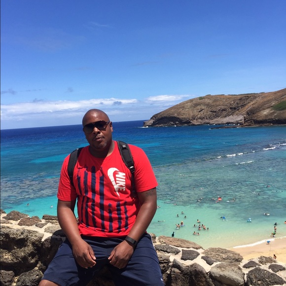 Meet your Posher, Leonard - Picture 1 of 1