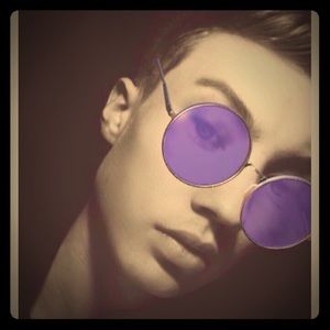 Meet your Posher, Evan