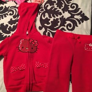 2T hello kitty warm up